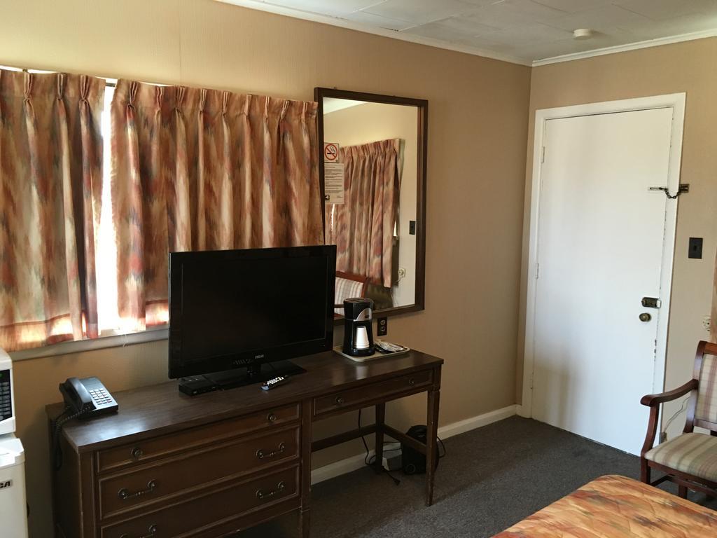 ميدلاند Shamrock Motel المظهر الخارجي الصورة