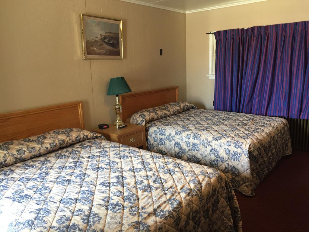 ميدلاند Shamrock Motel المظهر الخارجي الصورة
