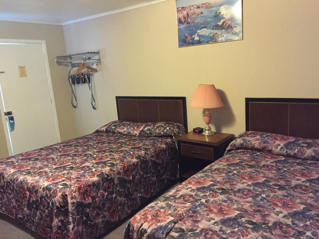 ميدلاند Shamrock Motel المظهر الخارجي الصورة