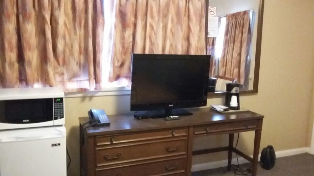 ميدلاند Shamrock Motel المظهر الخارجي الصورة