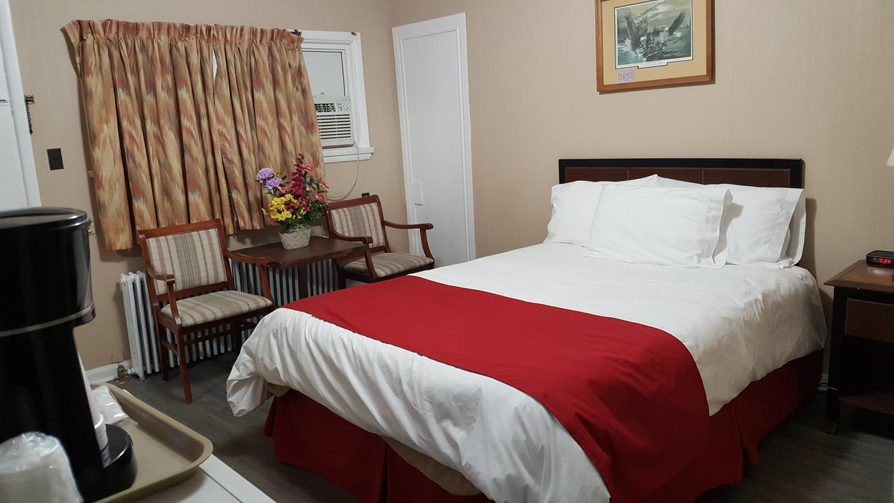ميدلاند Shamrock Motel المظهر الخارجي الصورة