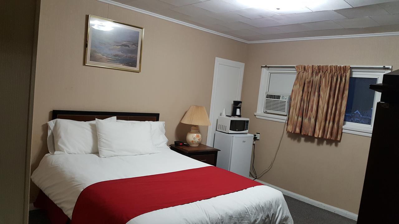 ميدلاند Shamrock Motel المظهر الخارجي الصورة